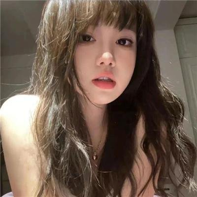 女警察